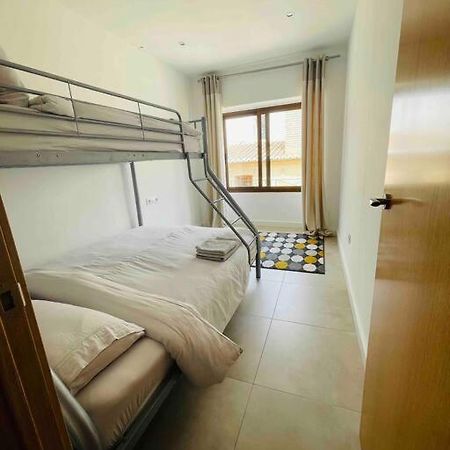דניה Attic Apartment In Old Town מראה חיצוני תמונה