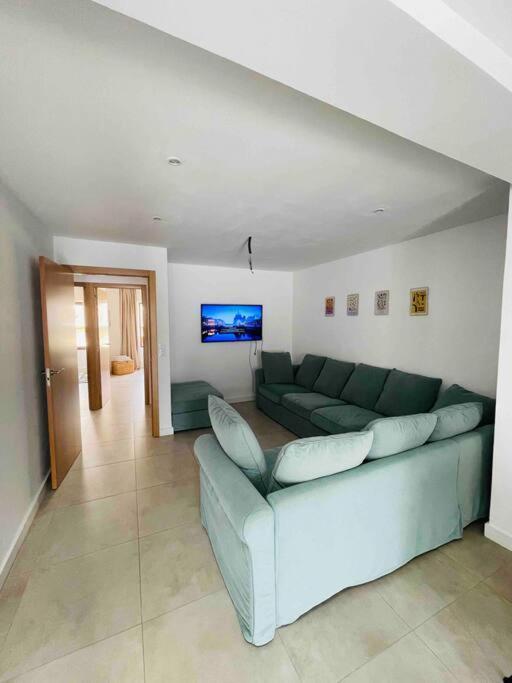 דניה Attic Apartment In Old Town מראה חיצוני תמונה